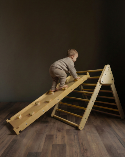 Cassarokids Extra Large Foldable Triangle & Ramp