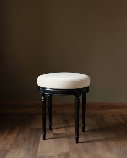 Aura Stool